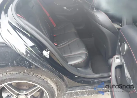 2016 Mercedes-Benz C 450 Amg 4Matic z USA, uszkodzony, nr VIN 55SWF6EB0GU107498